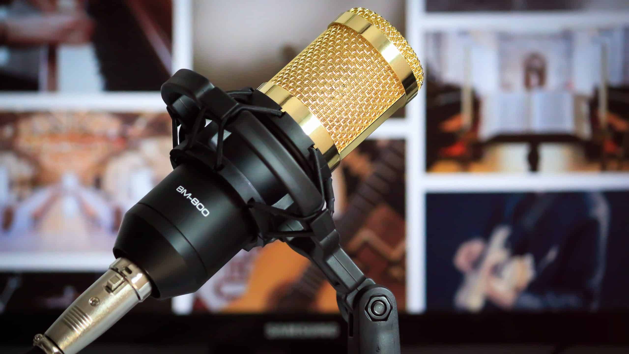 How to Promote a Podcast on Social Media: 9 Useful Tips